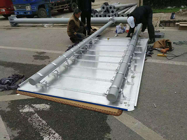 70标志牌安装
