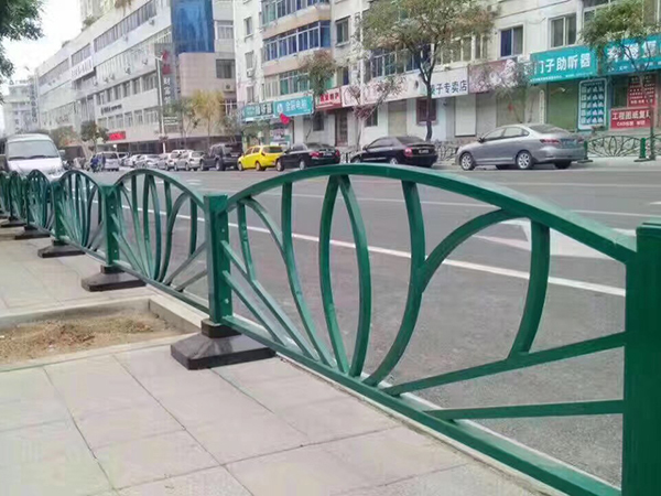 1-18道路护栏